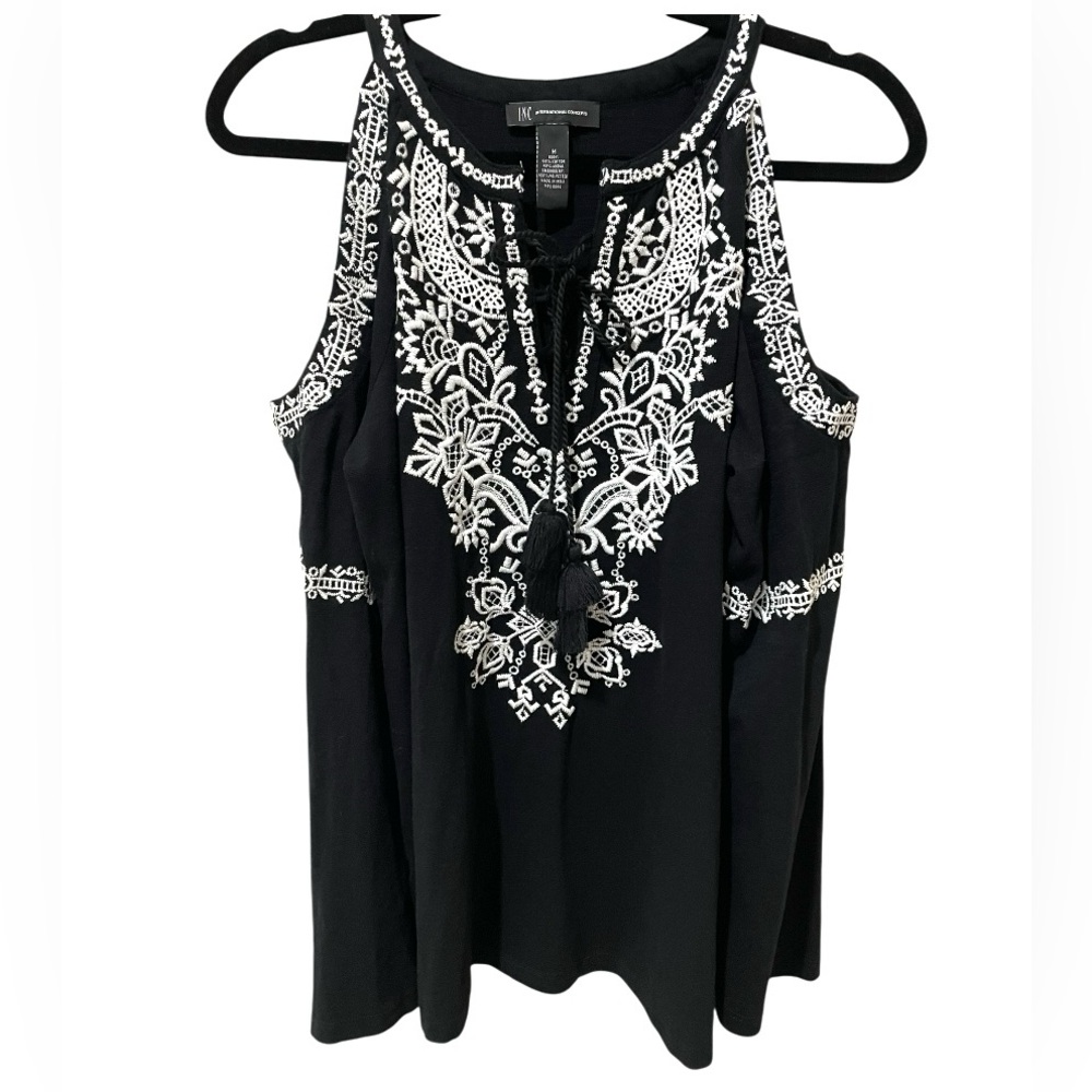 INC International Concepts Boho Top Black Embroidered Cold Shoulder SZ M EUC